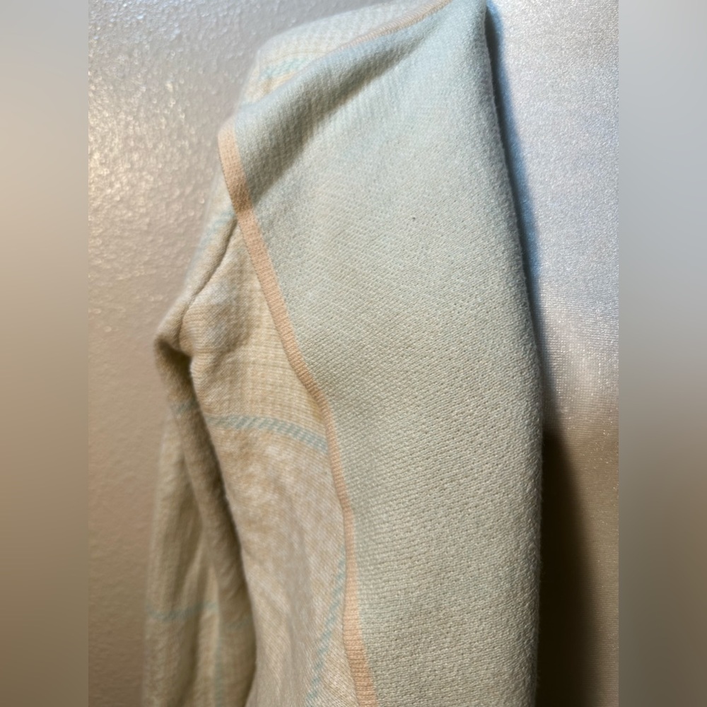 Anne Klein Stripe Open Cardigan
Cream size large - Picture 11 of 16